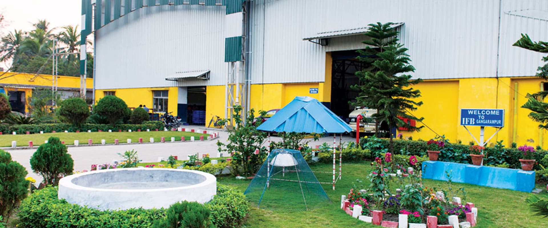 Breaking Free from Silos: Achieving Application Rationalization Through HyperAutomation